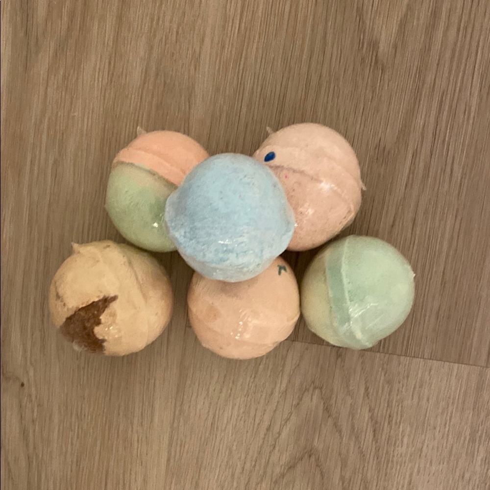 Assorted Colorful Bath Bomb Set